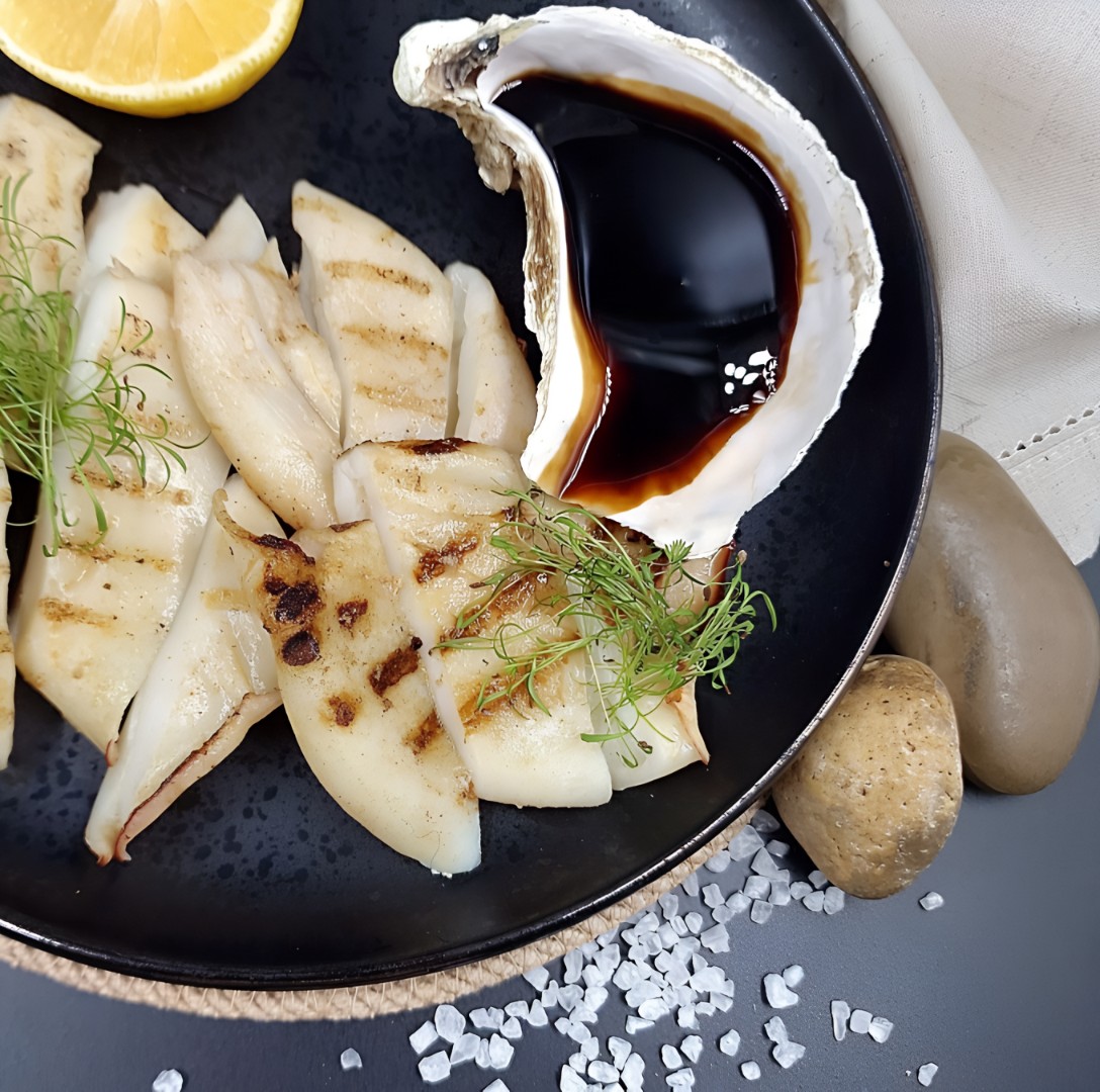 Кальмар Терияки на гриле с рисом